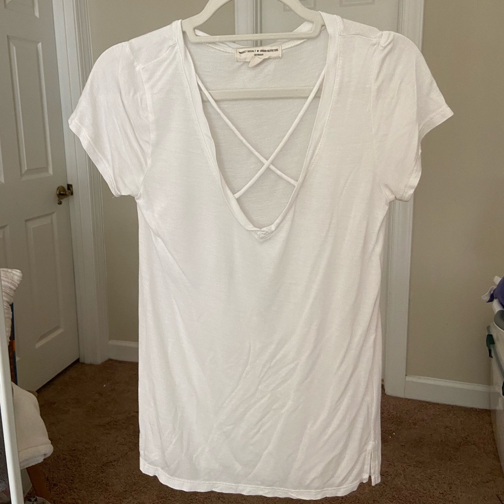 Short sleeve vneck